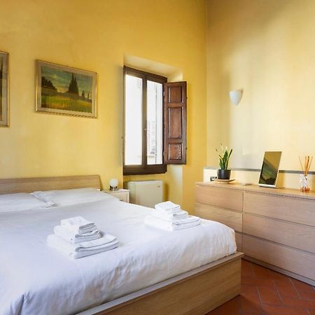Apartament Cozy Classic Italian House Near Santa Croce, On The Lungarno Florencja Zewnętrze zdjęcie