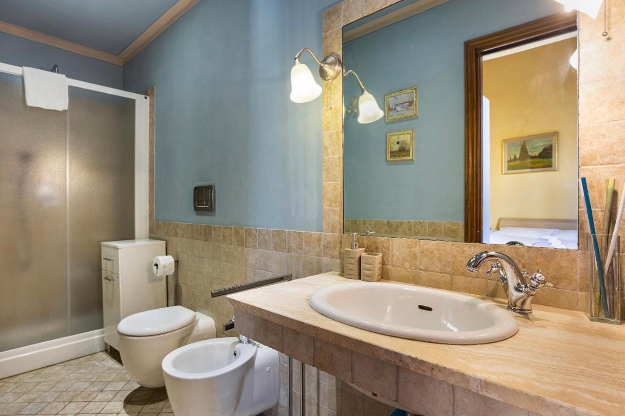 Apartament Cozy Classic Italian House Near Santa Croce, On The Lungarno Florencja Zewnętrze zdjęcie