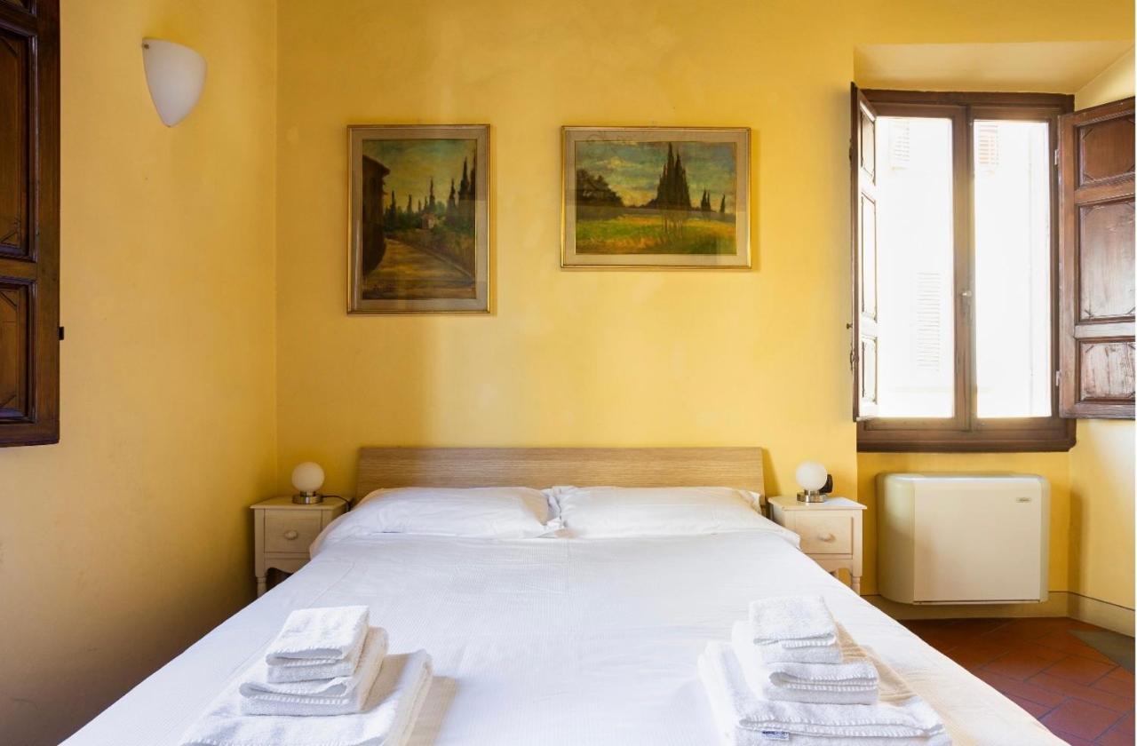 Apartament Cozy Classic Italian House Near Santa Croce, On The Lungarno Florencja Zewnętrze zdjęcie