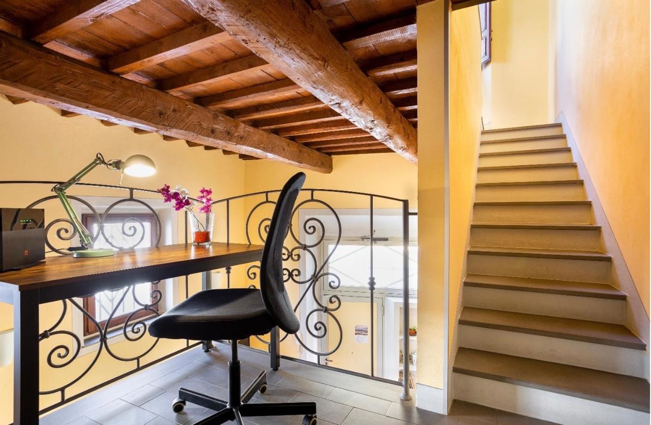 Apartament Cozy Classic Italian House Near Santa Croce, On The Lungarno Florencja Zewnętrze zdjęcie